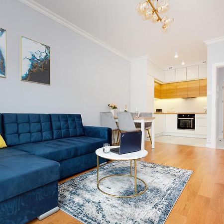 Apartament Dom Przy Okrzei By Renters Prestige Warsaw Luaran gambar
