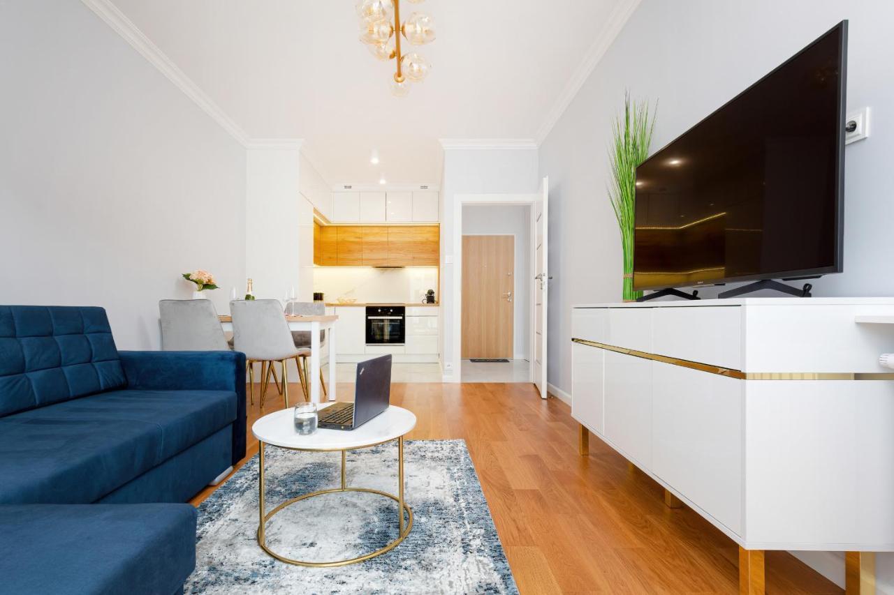 Apartament Dom Przy Okrzei By Renters Prestige Warsaw Luaran gambar