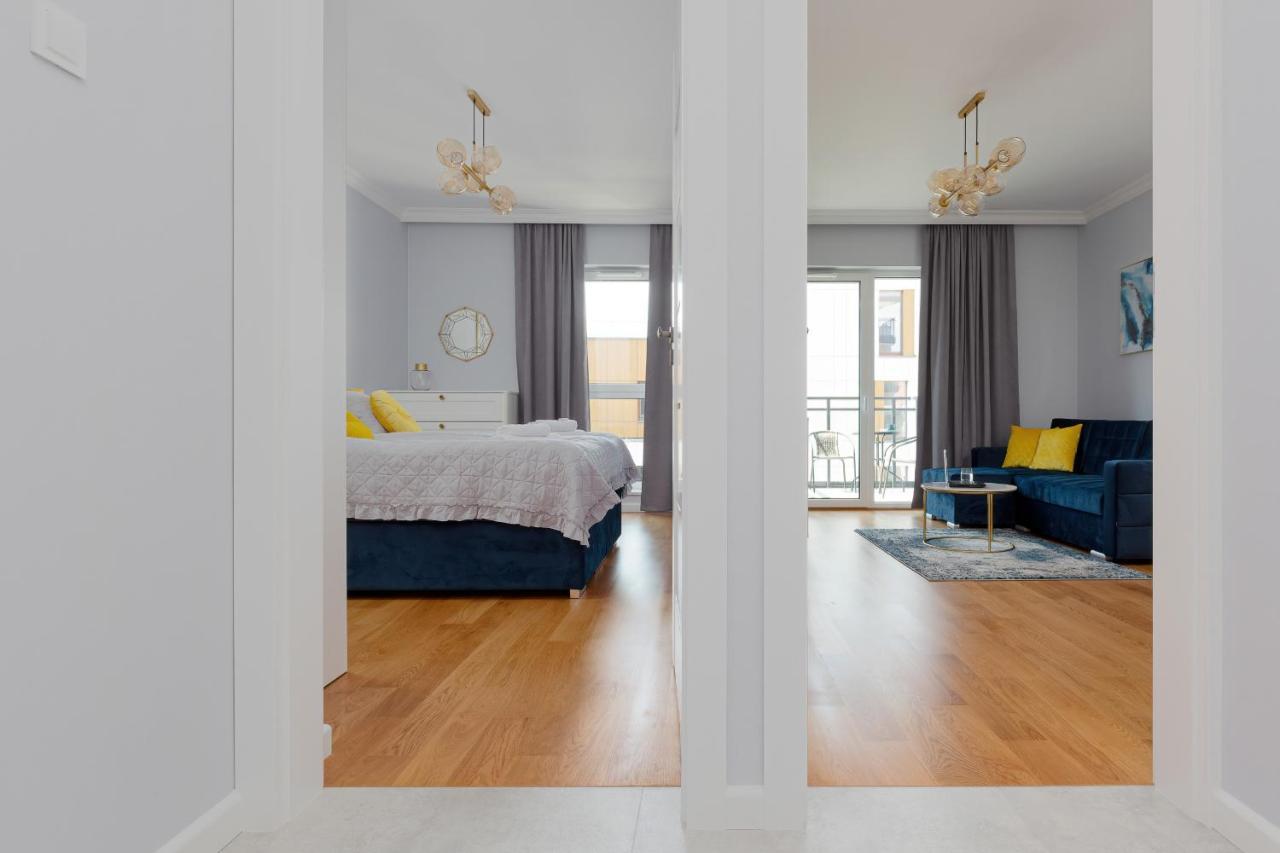 Apartament Dom Przy Okrzei By Renters Prestige Warsaw Luaran gambar