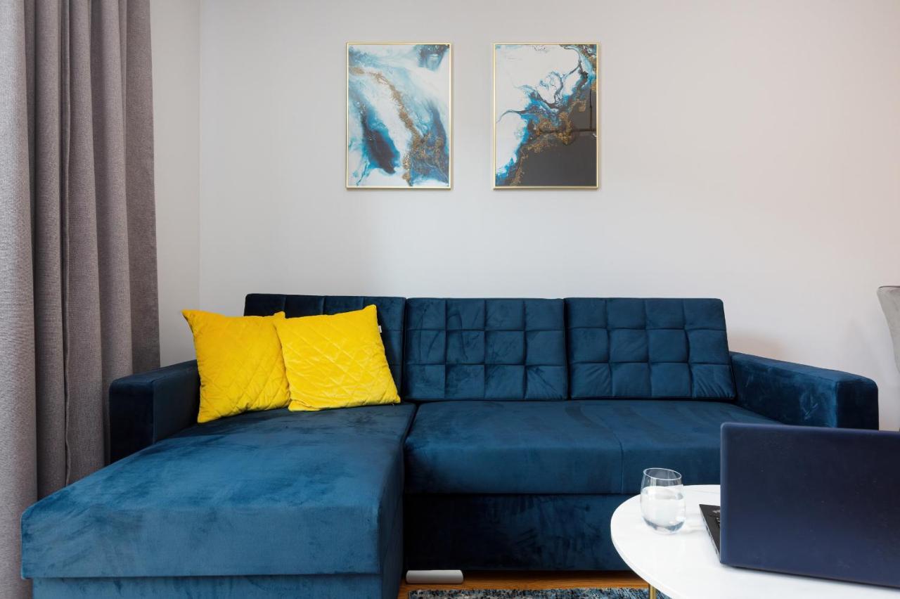 Apartament Dom Przy Okrzei By Renters Prestige Warsaw Luaran gambar